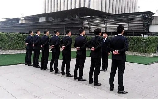 甘孜州信贷风险化解：老司机告诉你如何用合法手段保障资金安全